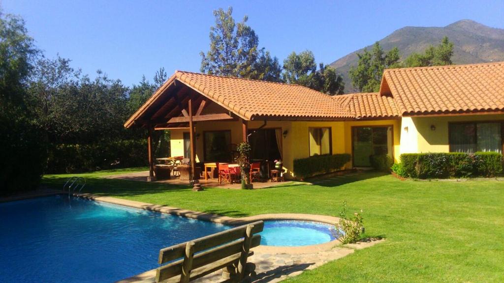 Olmue House | Parcela privada con piscina en Olmué