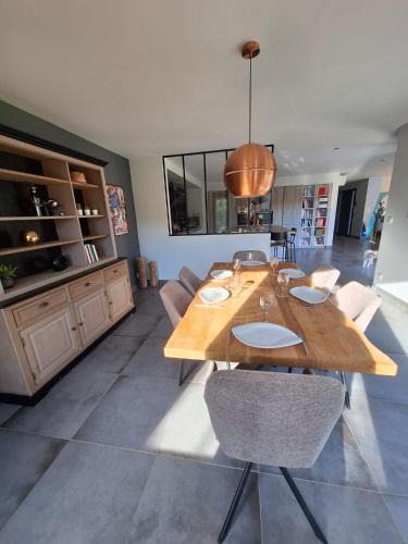 Parigne-lʼEveque House | Parenthèse contemporaine - Élégance et nature