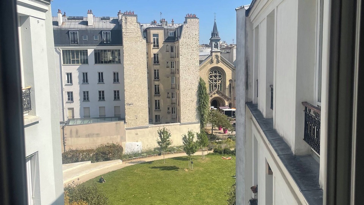 Quartier Sainte-Marguerite Apartment | Parisian Loft for Olympics Paris 2024