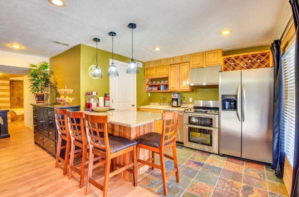 Summit Park Apartment | Park City Studio with Gas Grill Near Ski Resorts!
