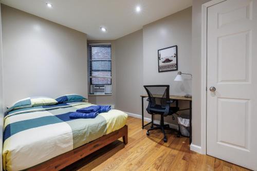 Manhattan Valley Apartment | Park Side Living, City Style