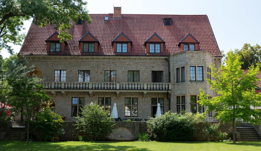 Halberstadt Hotel | Parkhotel Unter den Linden