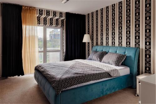 Bucharest City-Centre Apartment | Parliament Merlot Unirii Square 5 Bedrooms Luxury Apartment Old Town