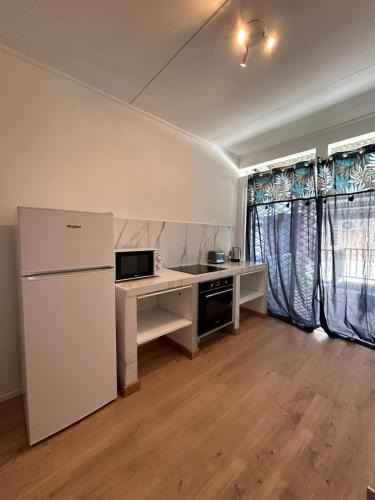 Kourou Apartment | Paros