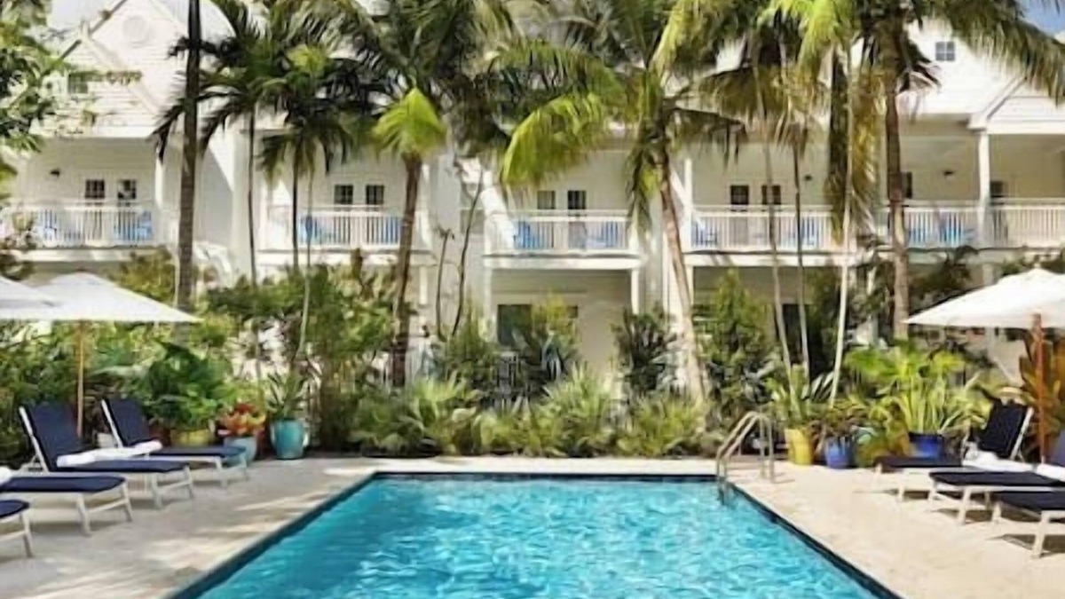 Key West Hotel | Parrot Key Hotel & Villas, Beachfront, Pool, Hot Tub