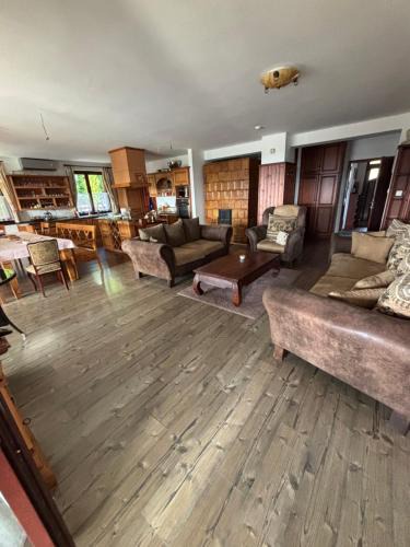 Balatonkenese Apartment | Parti Apartman