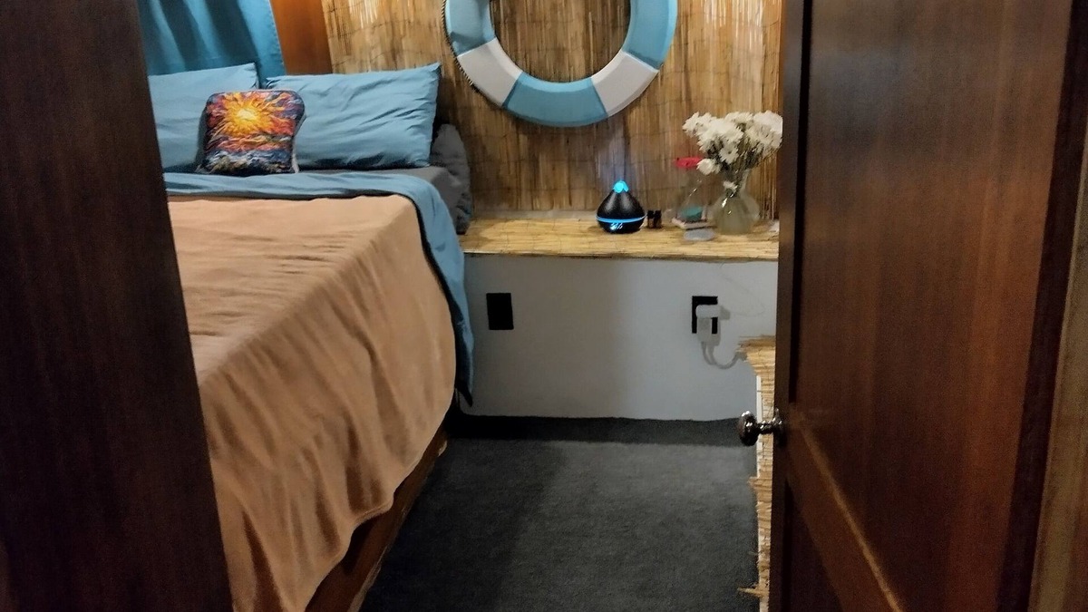 Key West Boat Rental | Party Like A Local in Key West, 1 bedroom 1 bath yacht at marina.