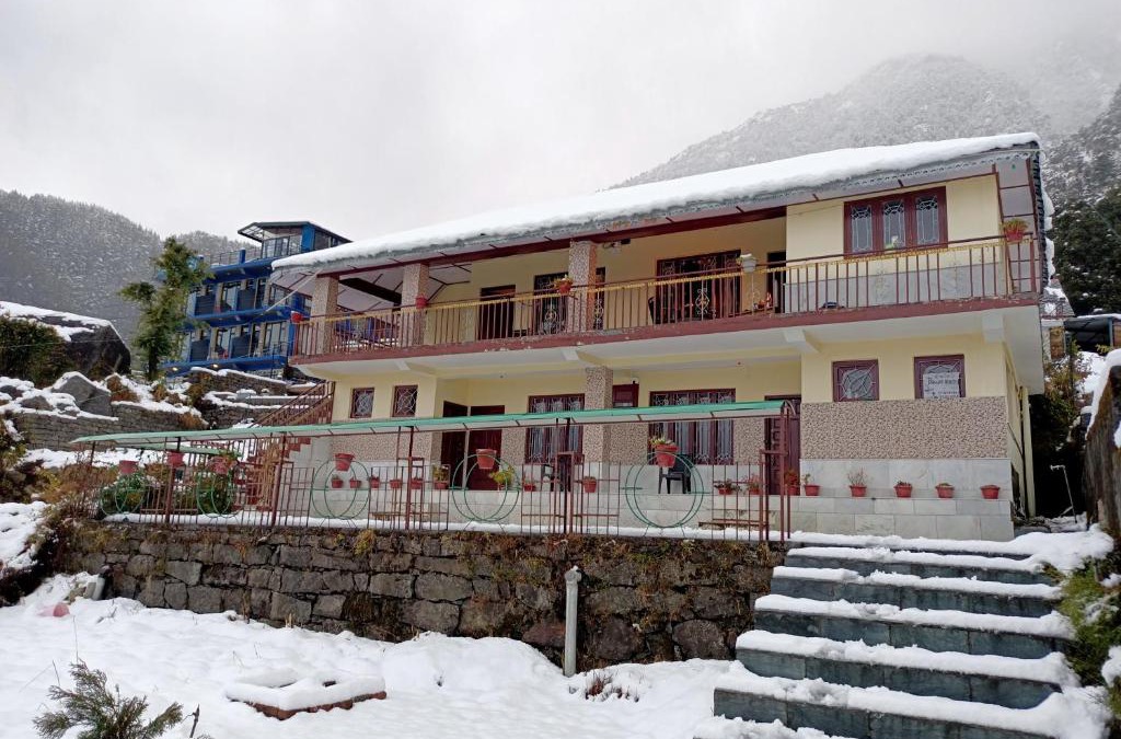 Bhagsu Nag Bed & Breakfast | Parvati house Dharamkot (McLeod Ganj)