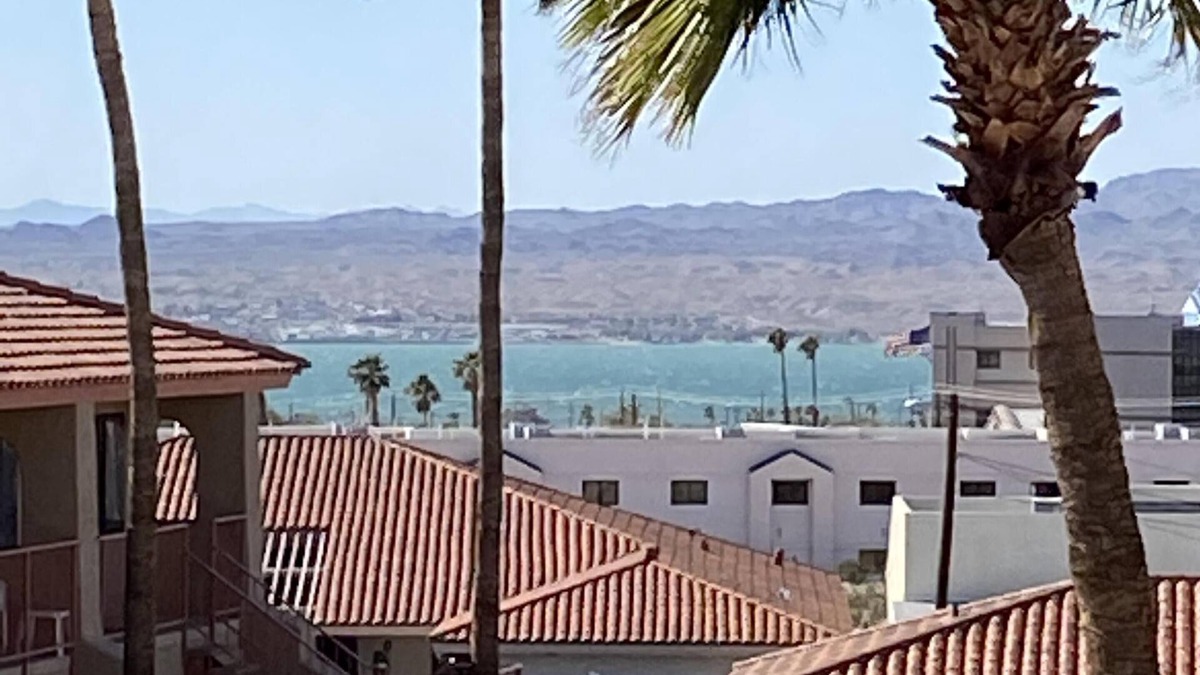Lake Havasu City Condo | Pasado Del Rio, Downtown getaway