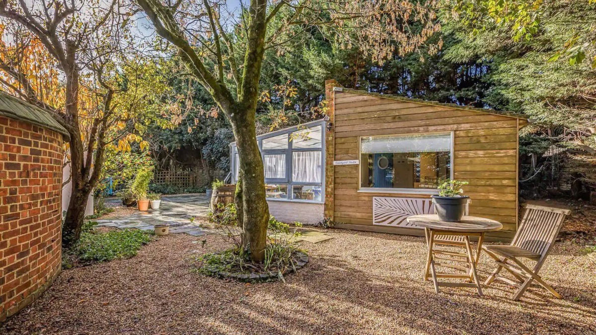 Funtington Apartment | Pass the Keys | Delightful Studio in West Ashling