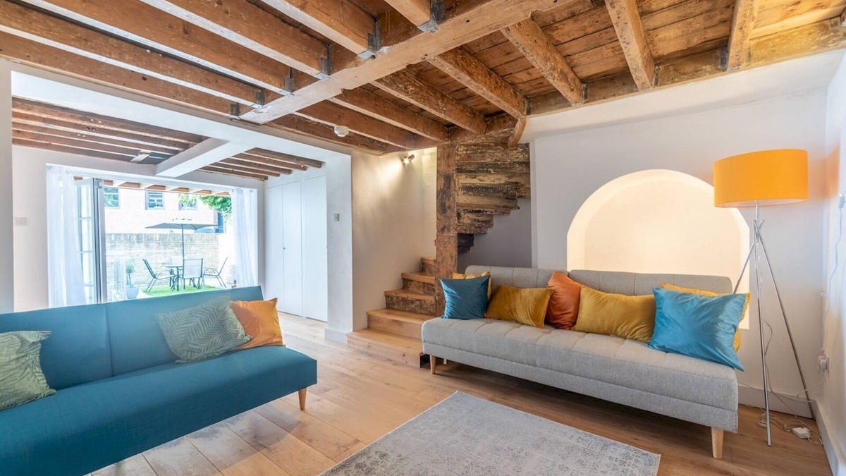 Richmond-upon-Thames House | Pass the Keys | Fabulous house central Richmond