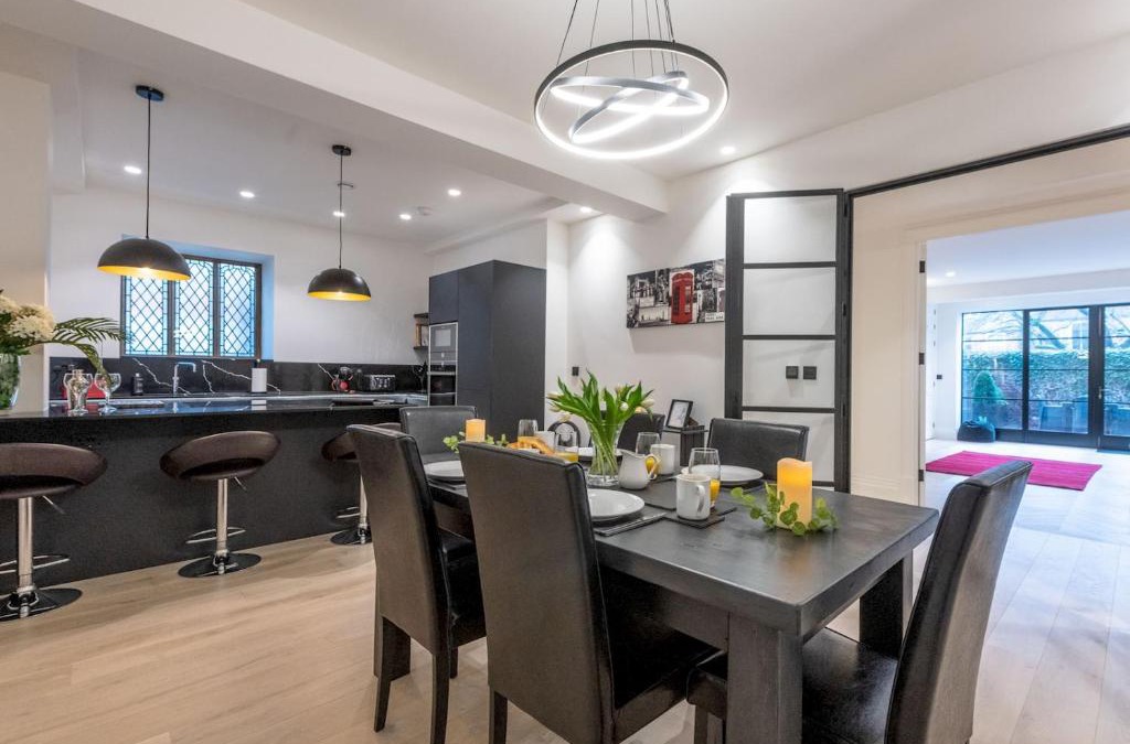 Shrewsbury Apartment | Pass the Keys Modern, luxury living in this historic building