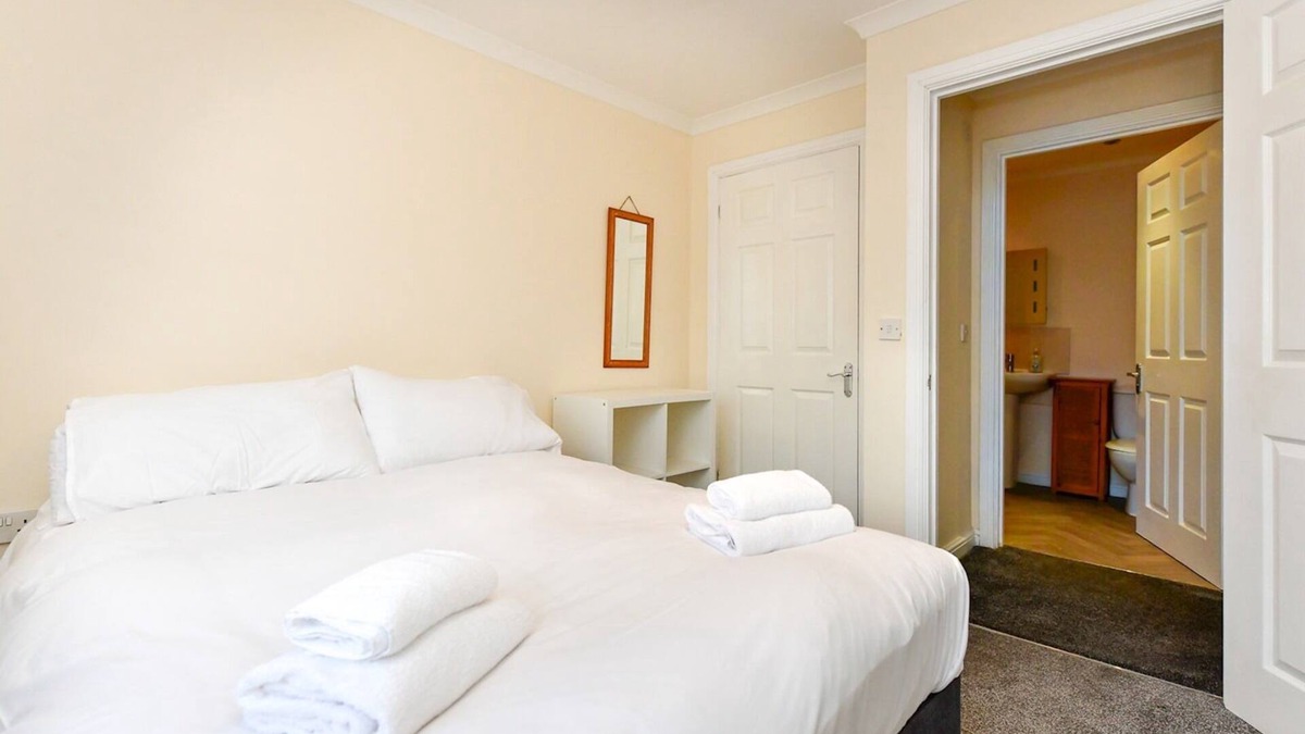 Adamsdown Apartment | Pass the Keys | Perfectly located 1 bed flat