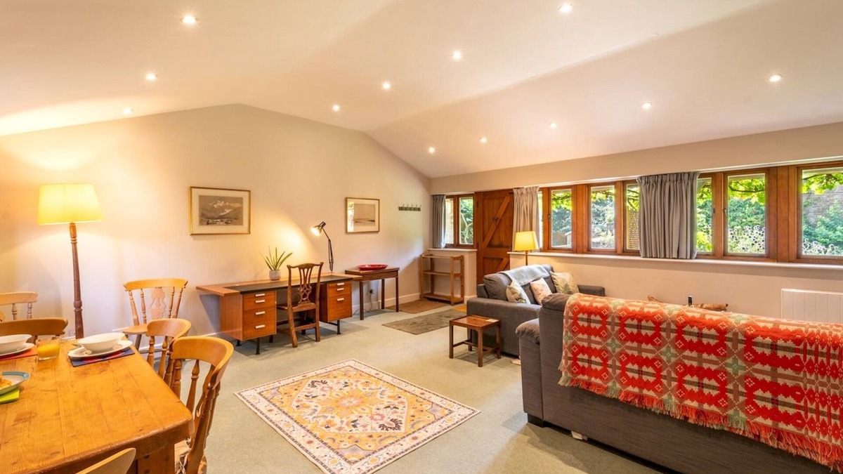 Sibford Gower House | Pass the Keys | Private Countryside Annexe | wonderful views