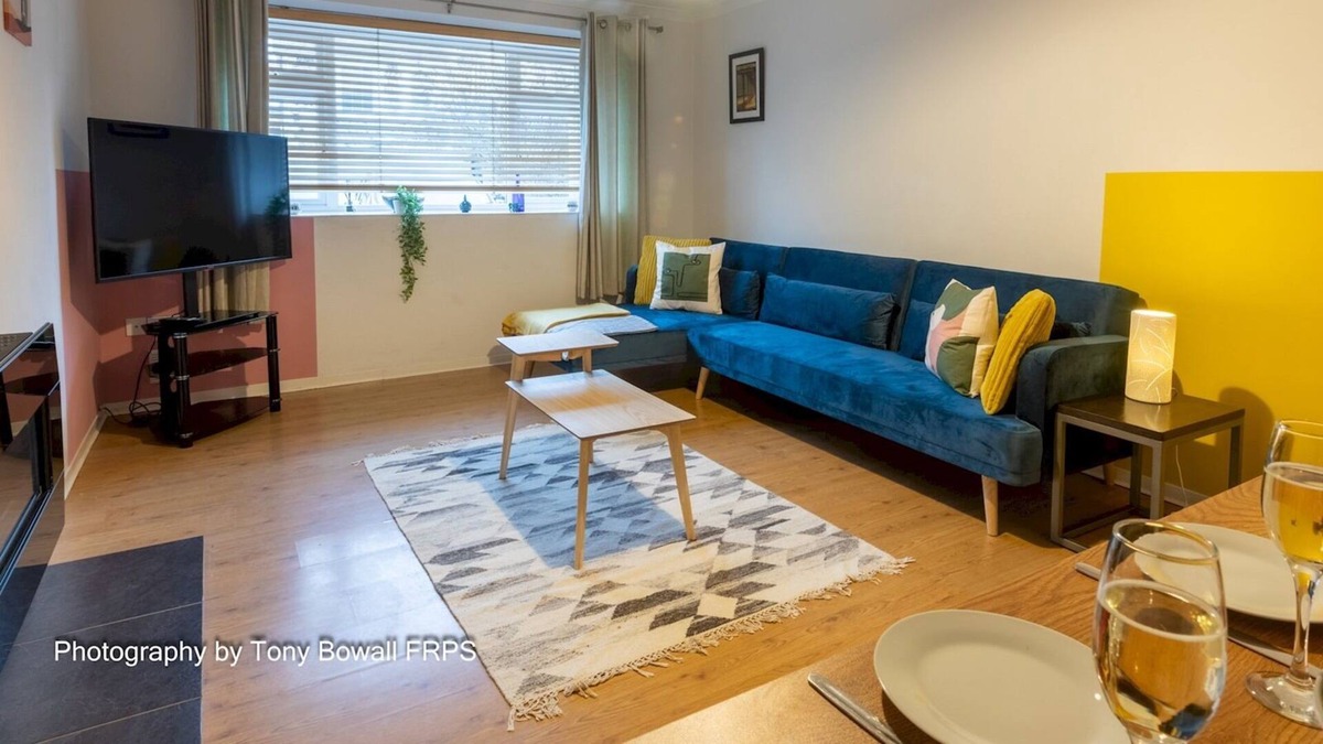 Rottingdean Apartment | Pass the Keys | Stylish seaside retreat with free parking