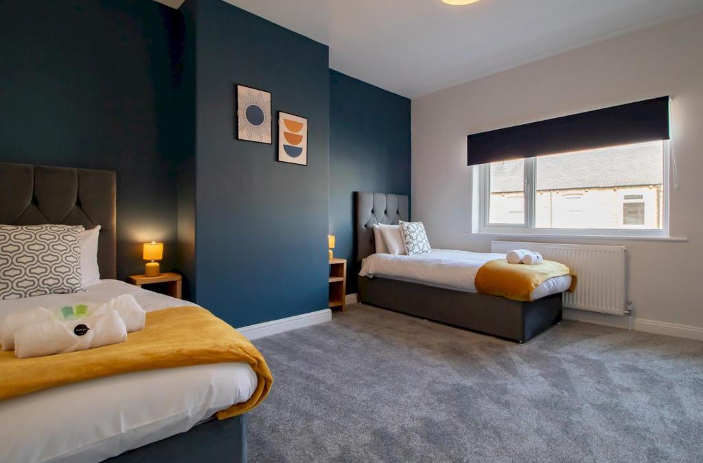 Blyth House | Pass the Keys Stylish Terrace with Free Parking