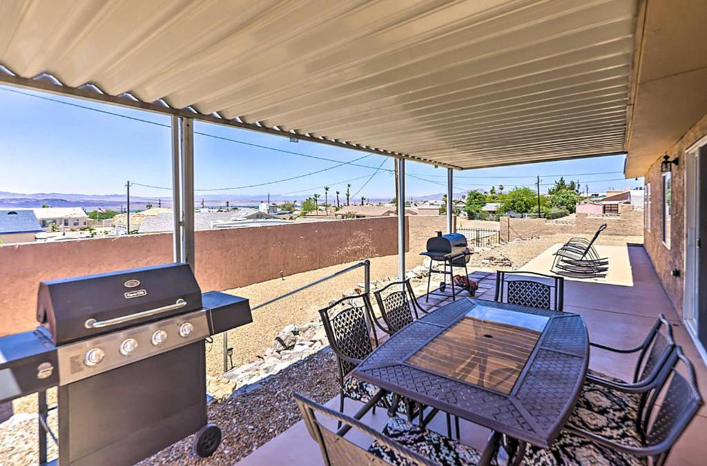 Lake Havasu City House | Patio and Grills Mtn-View Home in Lake Havasu City!