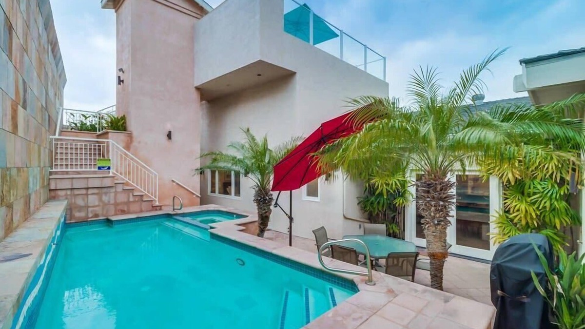 La Jolla Mesa House | Patio and rooftop ocean/bay views, pool & hot tub