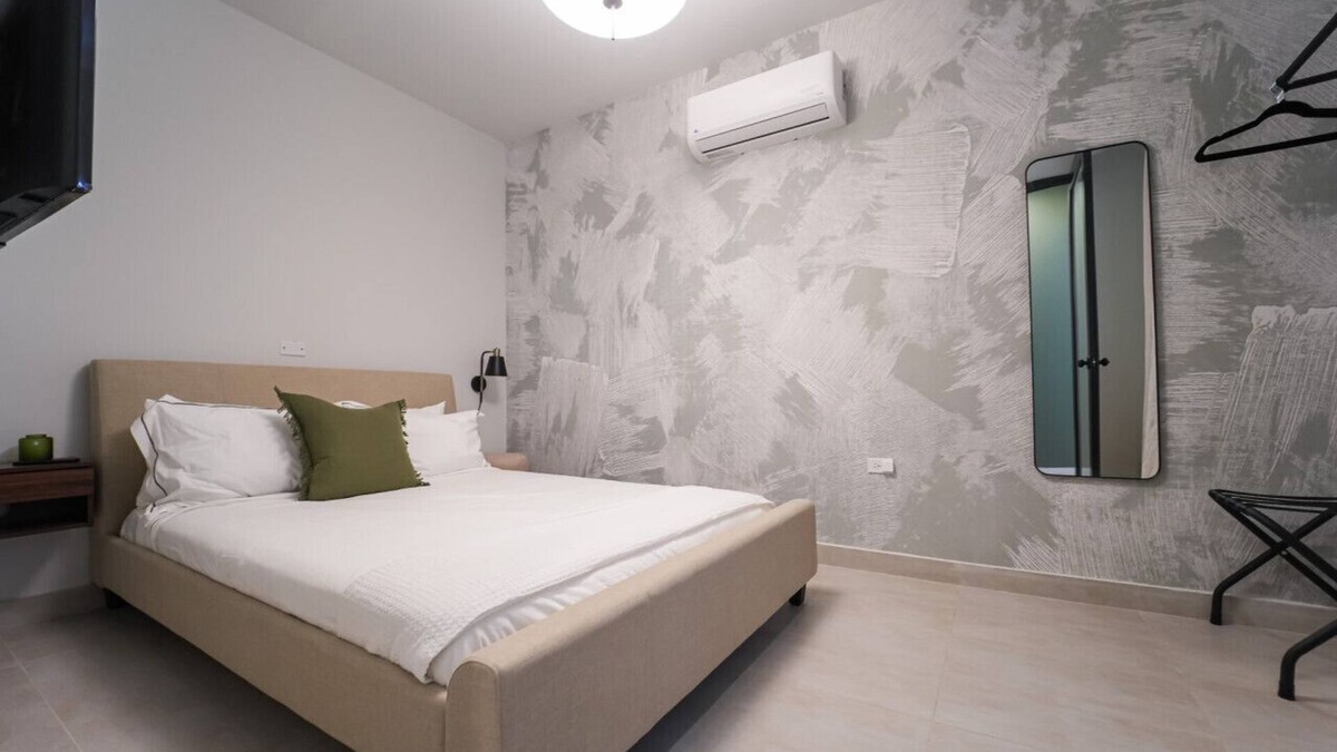 Santurce Hotel | Patio Elba Suites