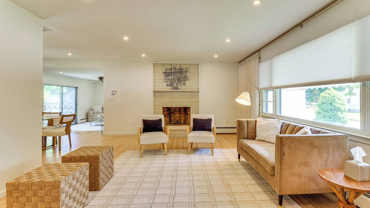 Pompton Lakes House | Patio, Large Yard: Luxe Home in Pompton Lakes!