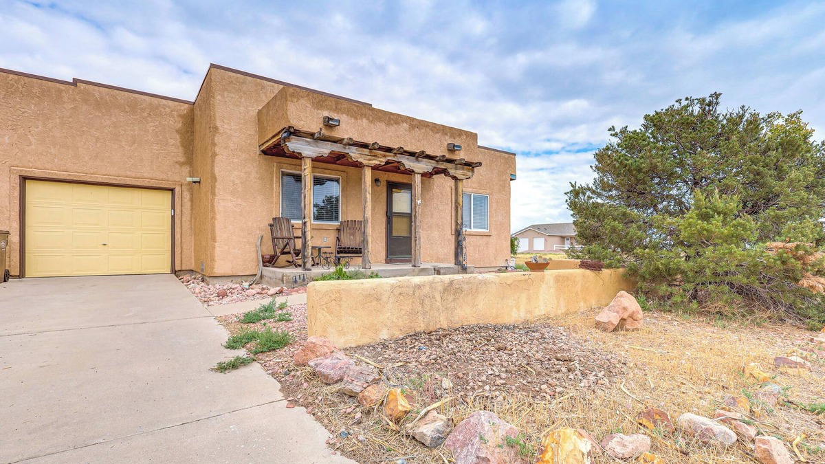 Pueblo West House | Patio & Mtn Views: Home 5 Mi to Pueblo Reservoir