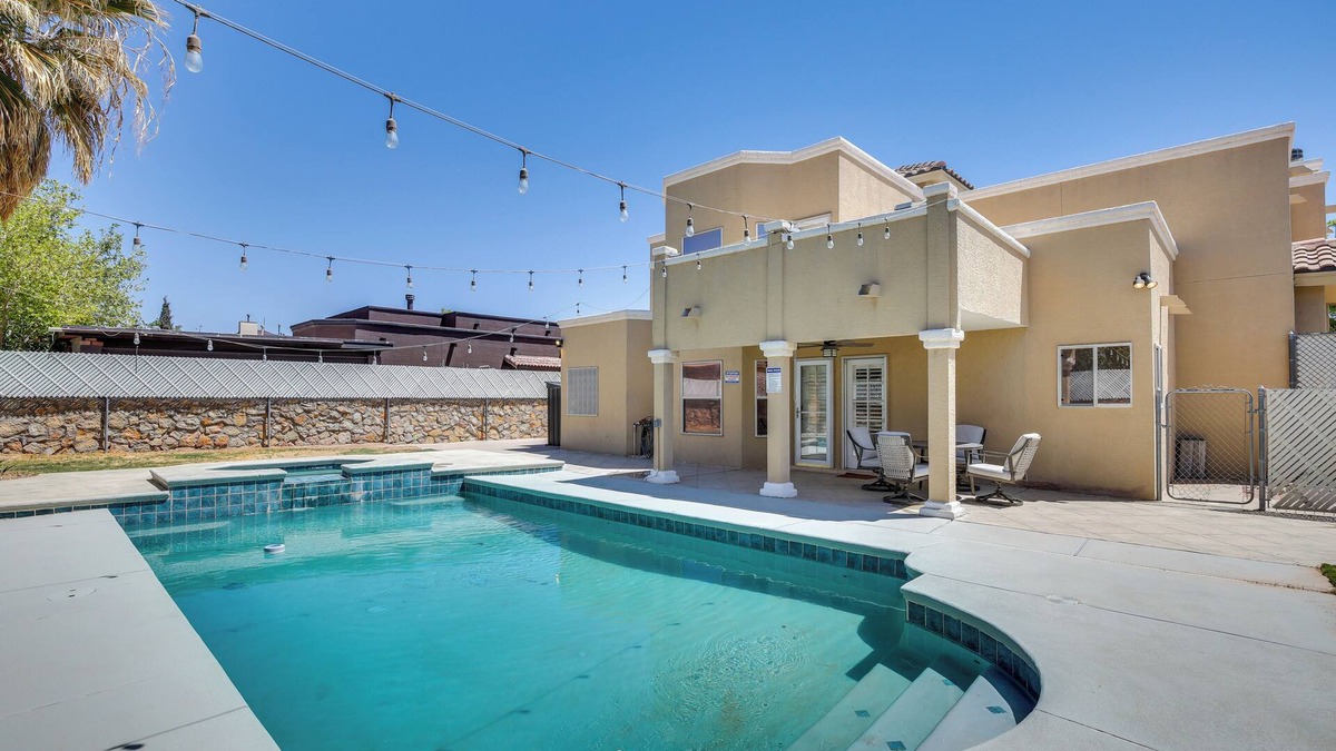 Horizon City House | Patio, Pool & Spa: Family Retreat in Horizon City!