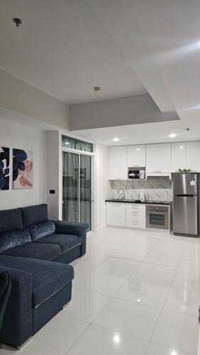 Patong Apartment | Patong Tower Apartment Family Room See View