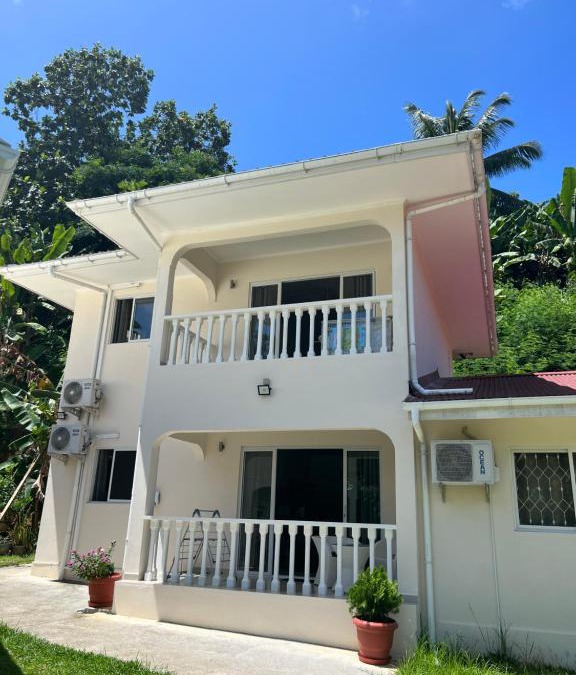 Mahe Island Apartment | Paul's Residence