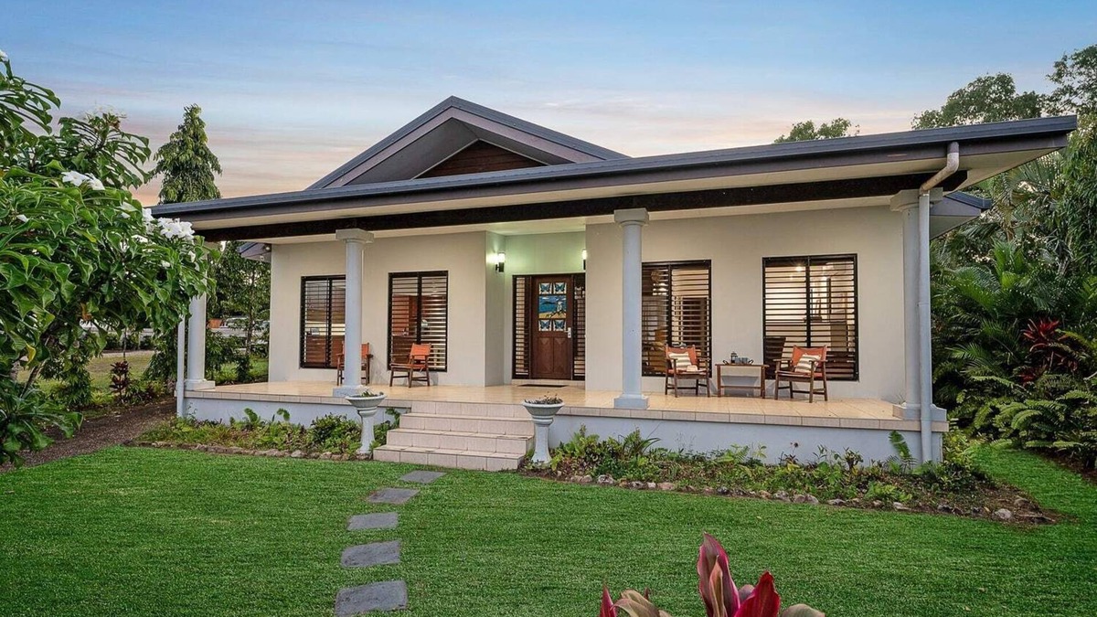 Wongaling Beach House | Pause Reset at Mission