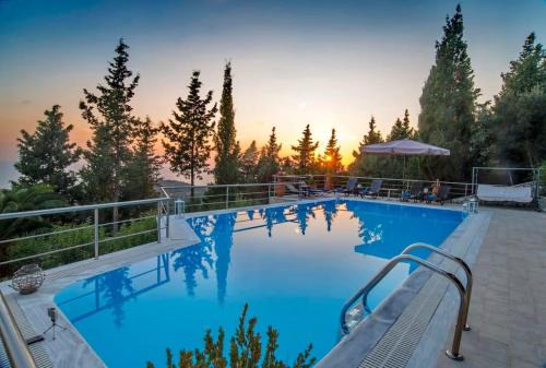 Ieromonachos Villa | Paxoi Serene Oasis - Mylos Mediterranean Charm
