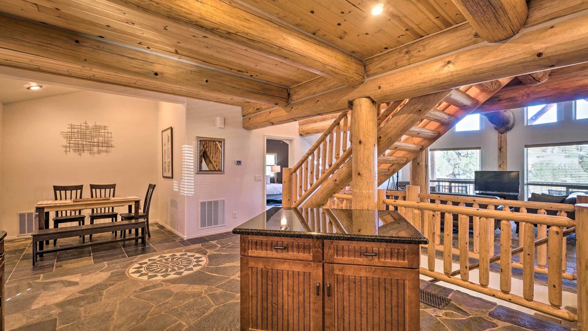 Payson Cottage | Payson Escape w/Mtn Views & Fire Pit!