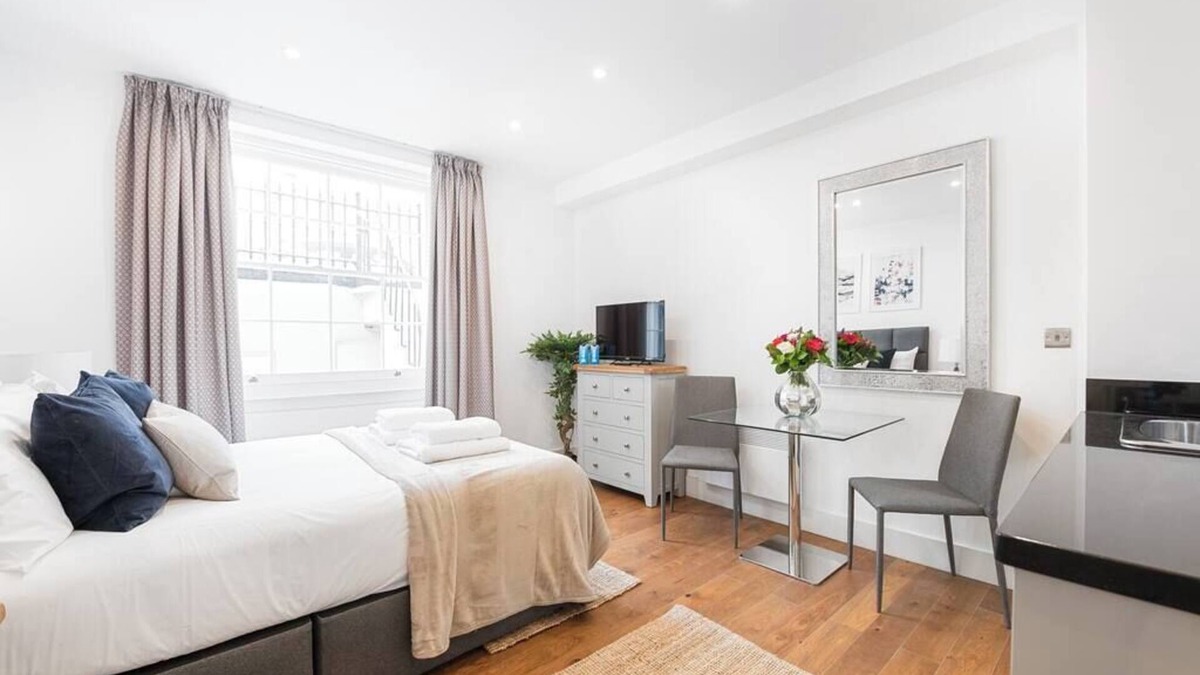 Notting Dale Apartment | PBC | Modern Studio Apartment in Bayswater - LS3