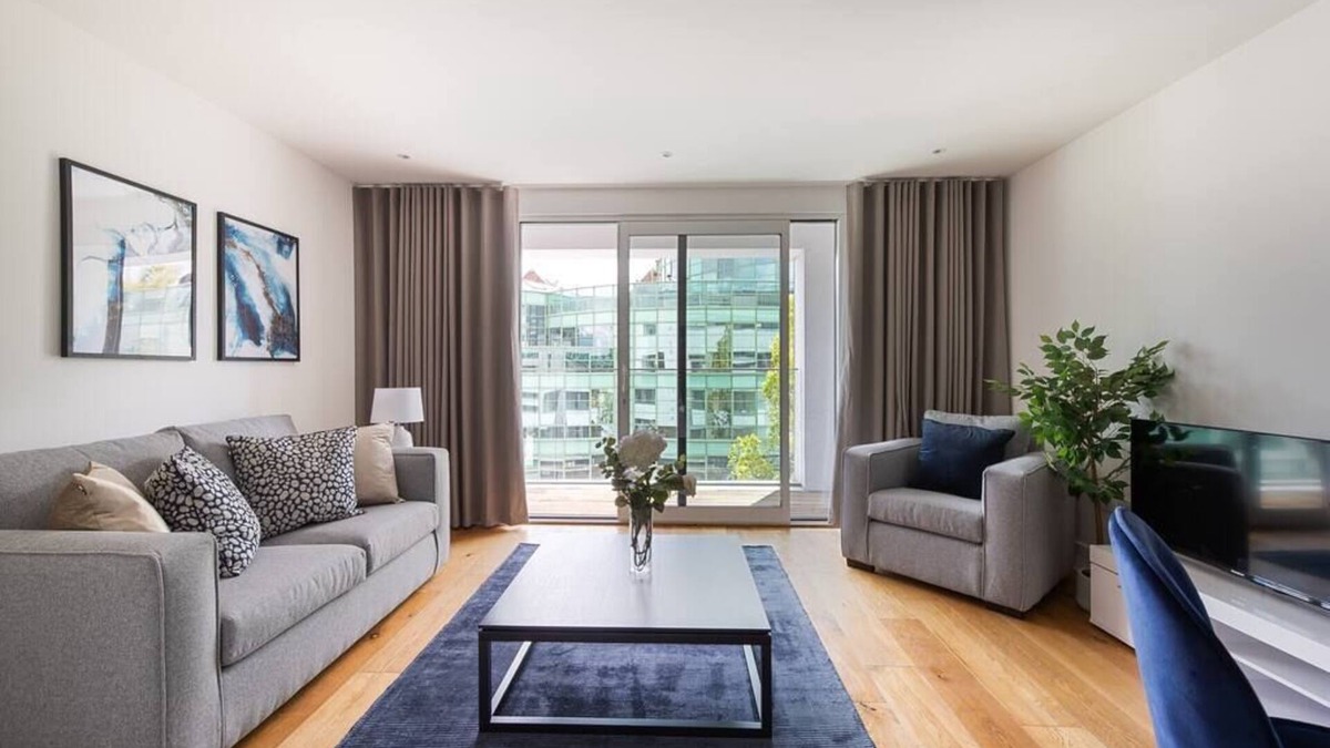 Camden Town with Primrose Hill Apartment | PBC | Two Bed with Balcony JT2