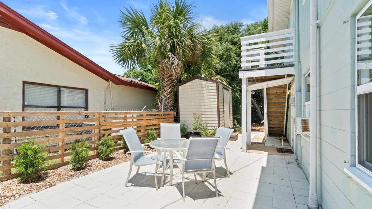 Laguna Beach Estates Cottage | Pcb - Beach Cottage - 800 ft to Beach! Family Friendly, Free Activities Incl