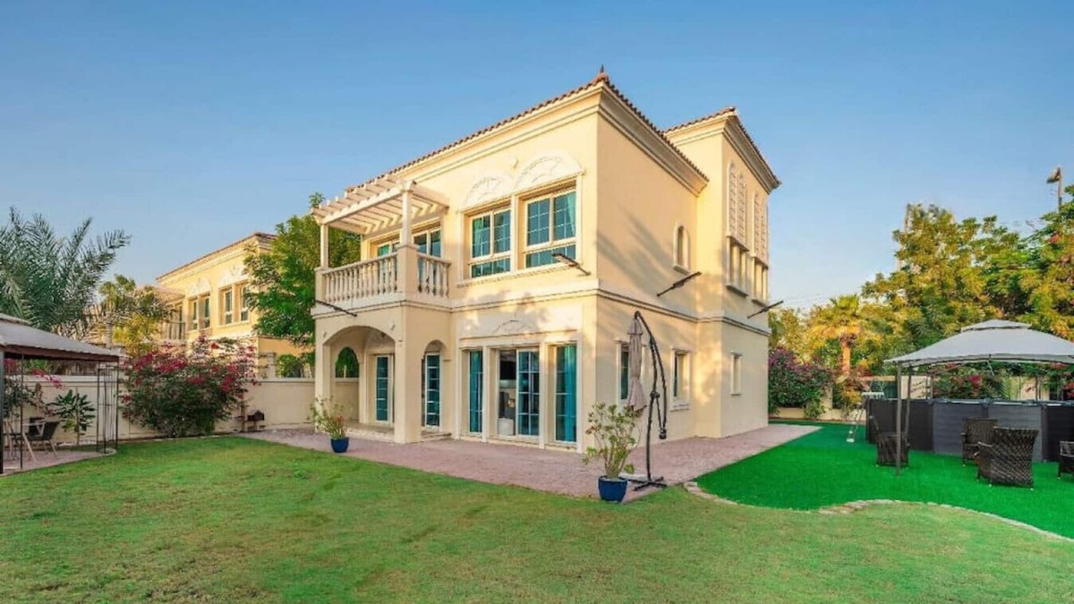 Jumeirah Village Triangle Villa | Peaceful Three Bed + Maids Villa in Tranquil JVT