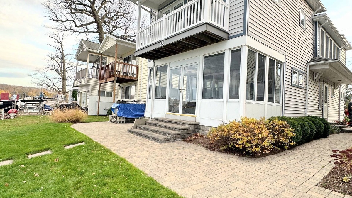Livonia Center Cottage | Peace and Enjoyment on Conesus Lake