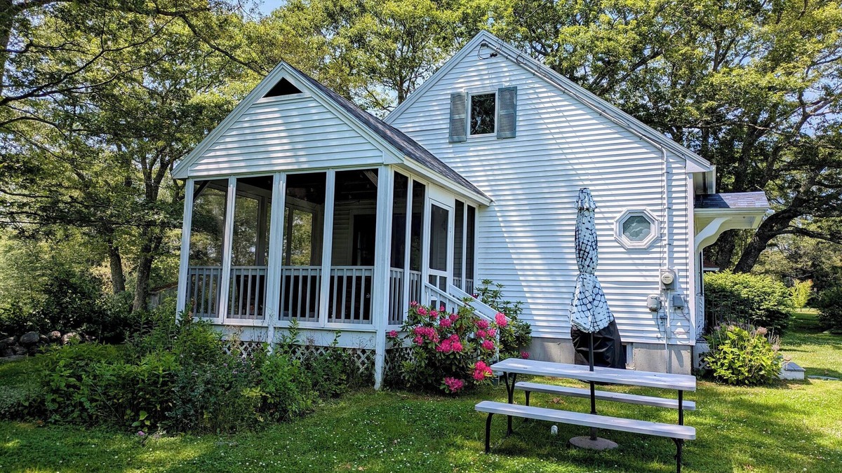 New Harbor House | Peace in Pemaquid - Ocean Sunsets & Stargazing