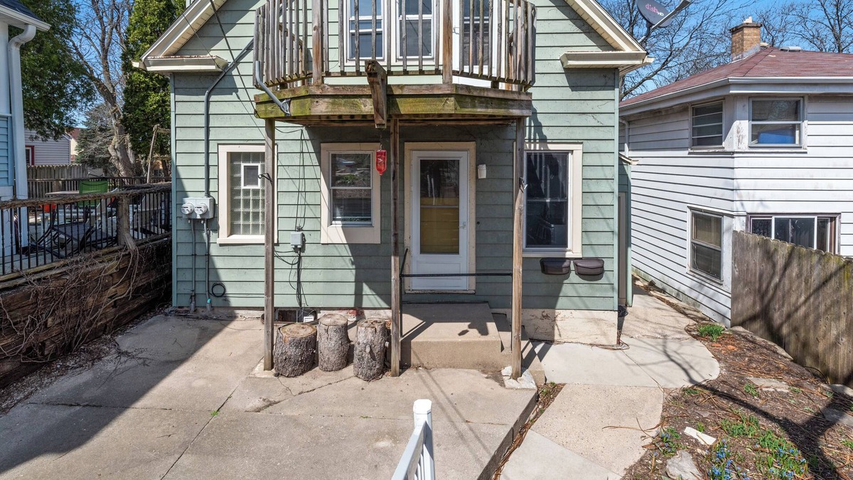 Bay View Apartment | Peaceful 1 Bedroom in Bayview!