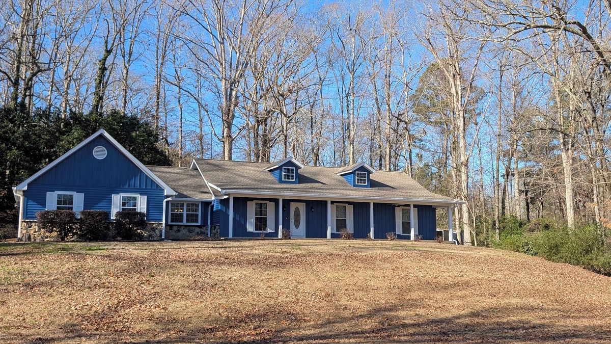 Columbus House | Peaceful 4-bedroom house in charming Columbus