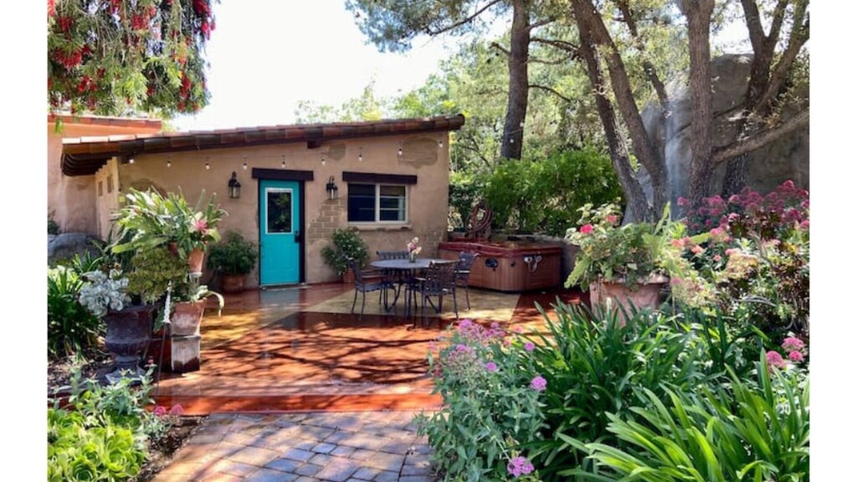 Alpine Apartment | Peaceful adobe villa with private hot tub
