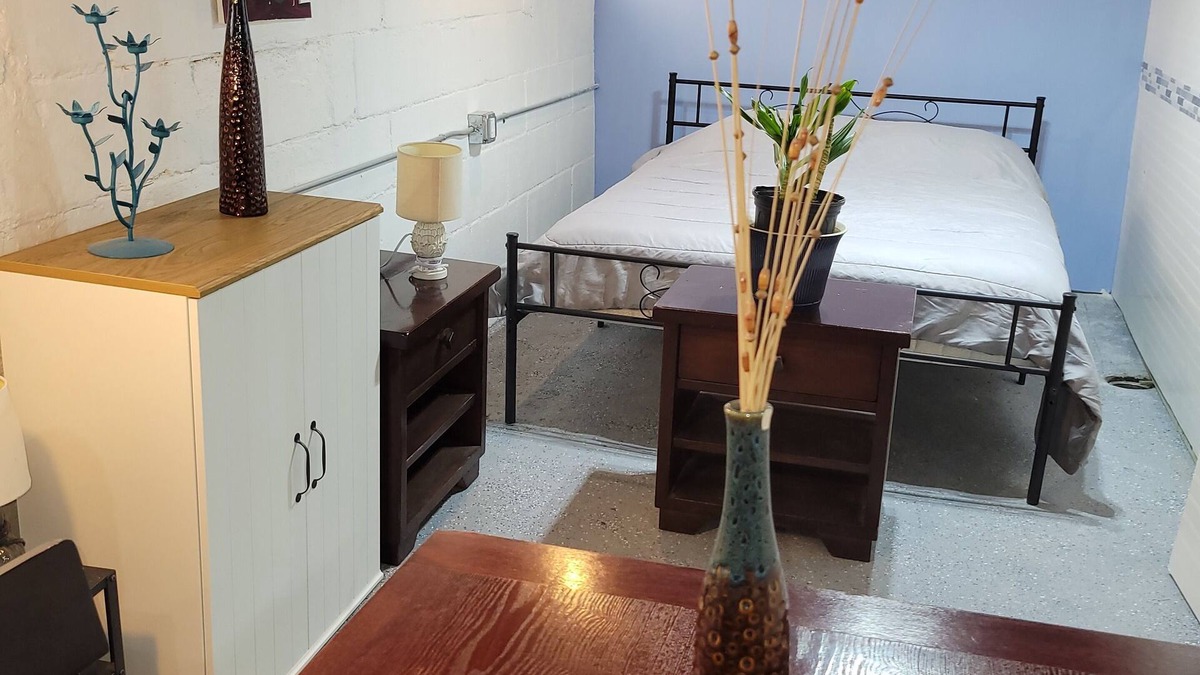 Cudahy Apartment | Peaceful and centrally-located place.n