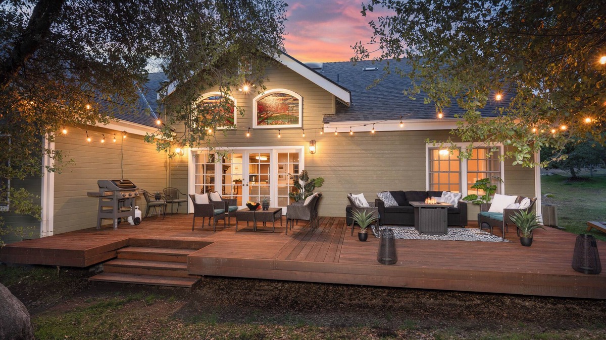Oakhurst House | Peaceful and Tranquil Home Base for Exploring Oakhurst and Yosemite!