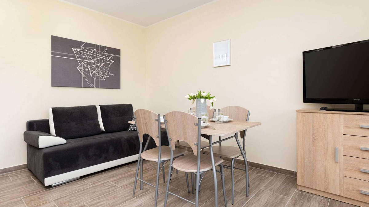 Wrzosowo Apartment | Peaceful Apartment Wrzosowo Bay with Parking by Noclegi Renters