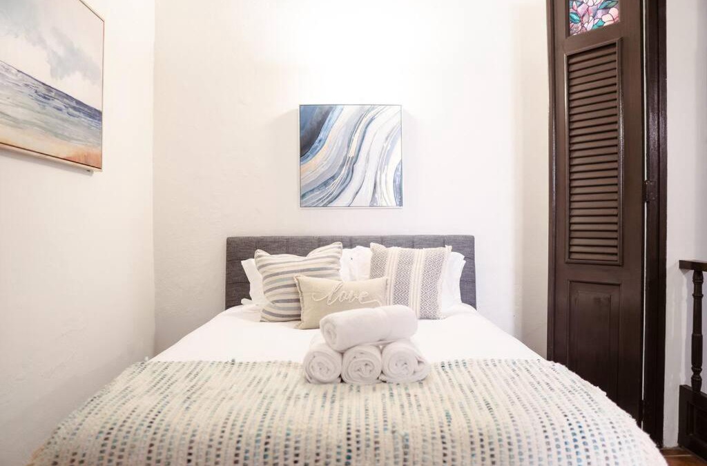 Catedral Apartment | Peaceful Apt near La Fortaleza in OSJ/65 Fort 7A