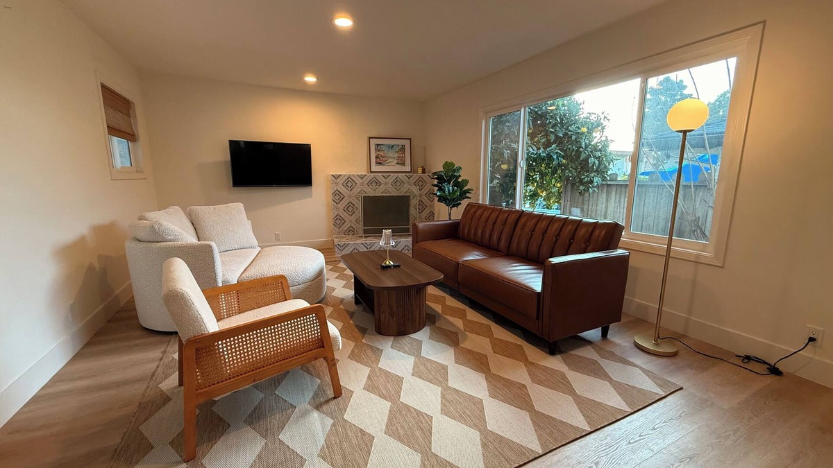 Bay Park House | Peaceful Bay Getaway Near Pacific Beach & SeaWorld