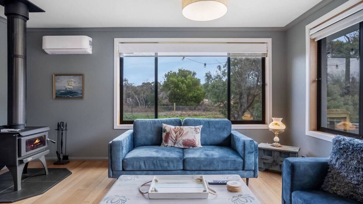 Clifton Beach Apartment | Peaceful Beachside Home
