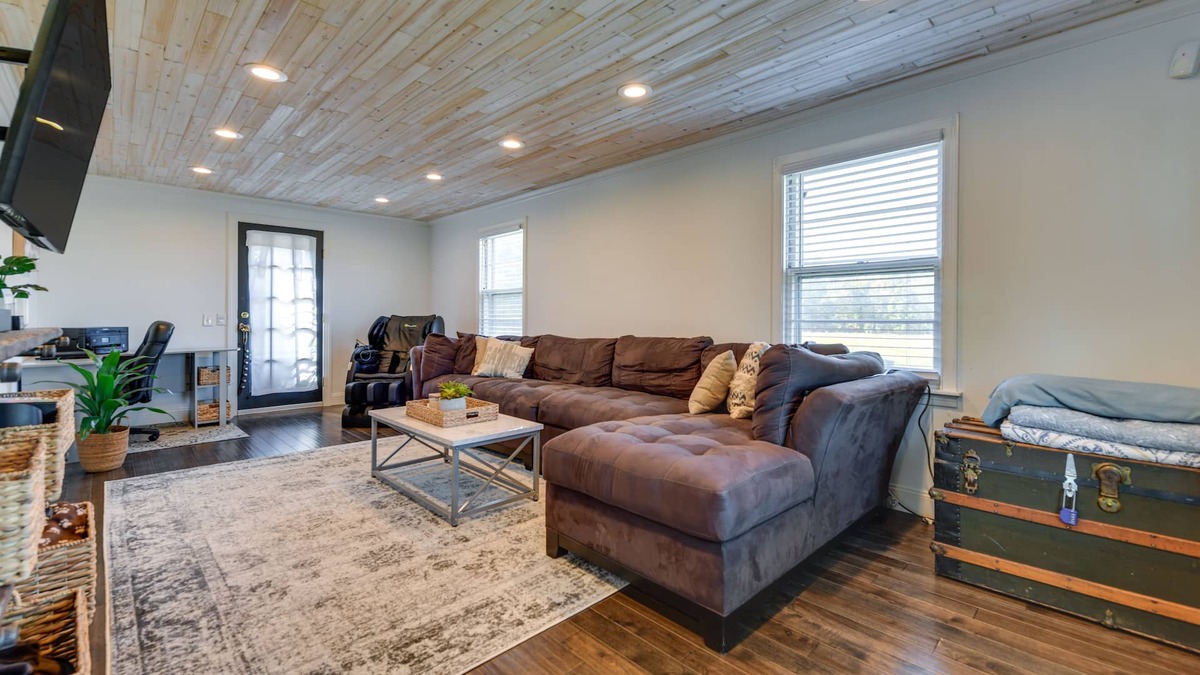 Harris Hill House | Peaceful Buffalo Home with Fire Pit!