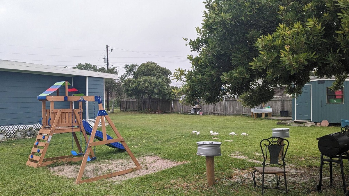 Flour Bluff Apartment | Peaceful C studio with AC in charming Corpus Christi near Laguna Madre