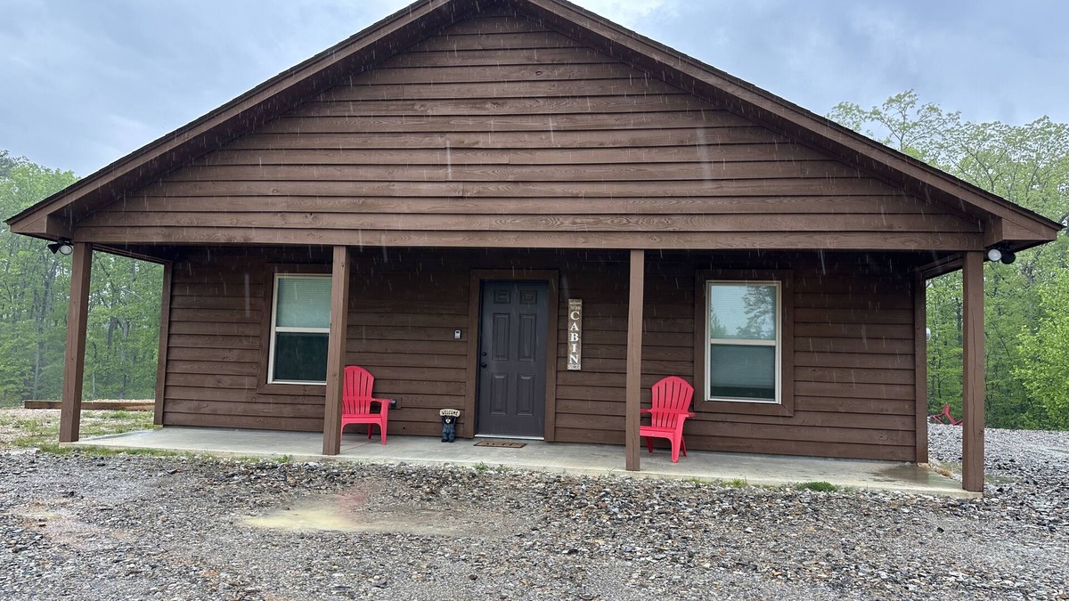 Mount Ida Cabin | Peaceful Cabin with WIFI & amazing star gazing views. No Pets Allowed.