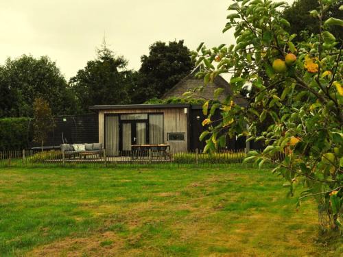 Haulerwijk Ski Chalet | Peaceful Chalet Close to Norg